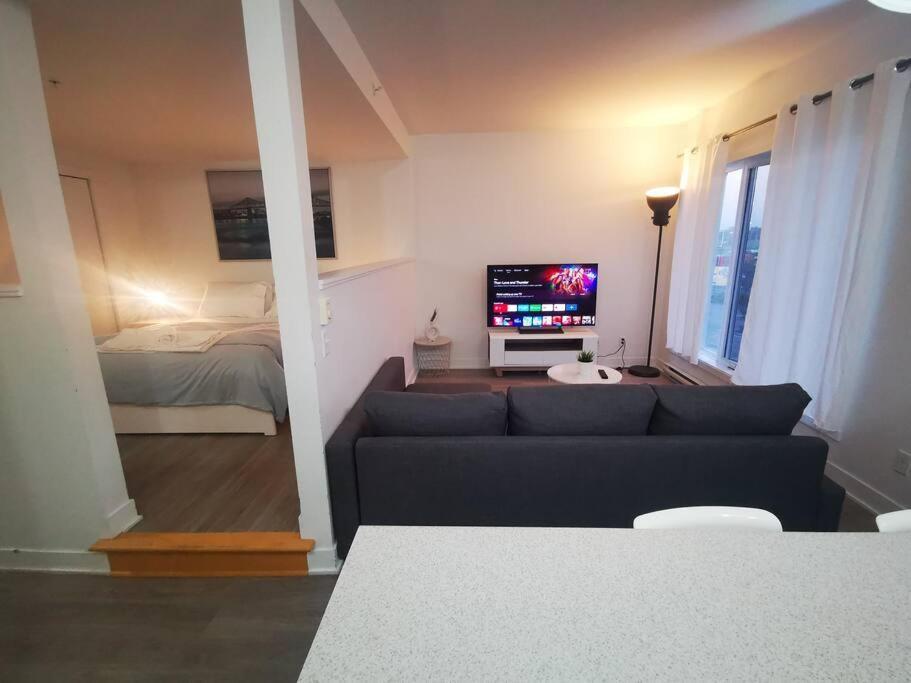 Ferienwohnung Lovely Studio In Longueuil, Near Downtown Montreal Exterior foto