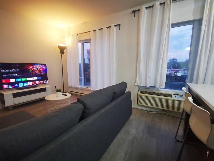 Ferienwohnung Lovely Studio In Longueuil, Near Downtown Montreal Exterior foto